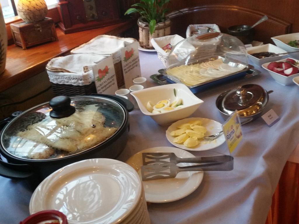 Hotel Restauracja Podzamcze Szczecin Dış mekan fotoğraf