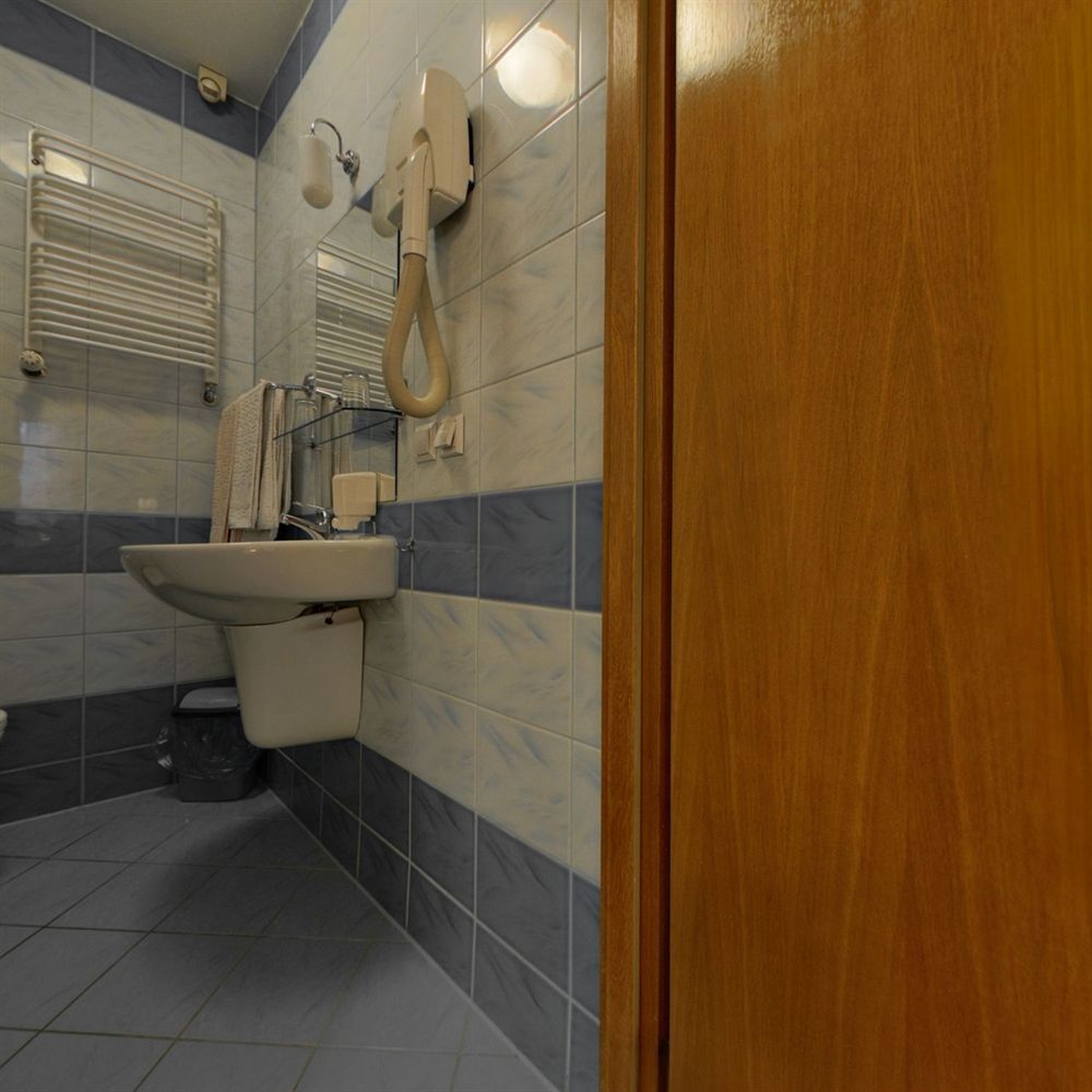 Hotel Restauracja Podzamcze Szczecin Dış mekan fotoğraf