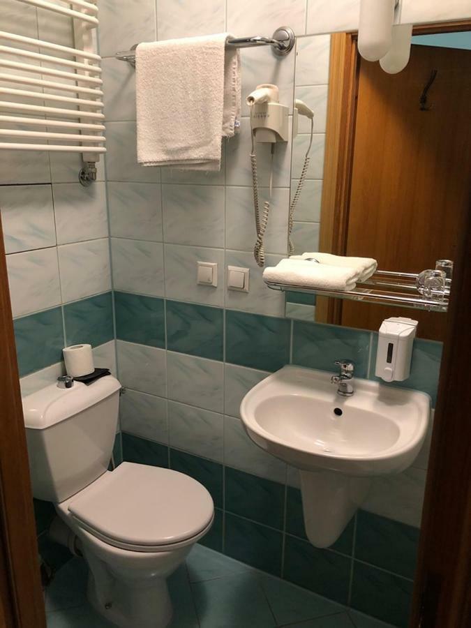 Hotel Restauracja Podzamcze Szczecin Dış mekan fotoğraf