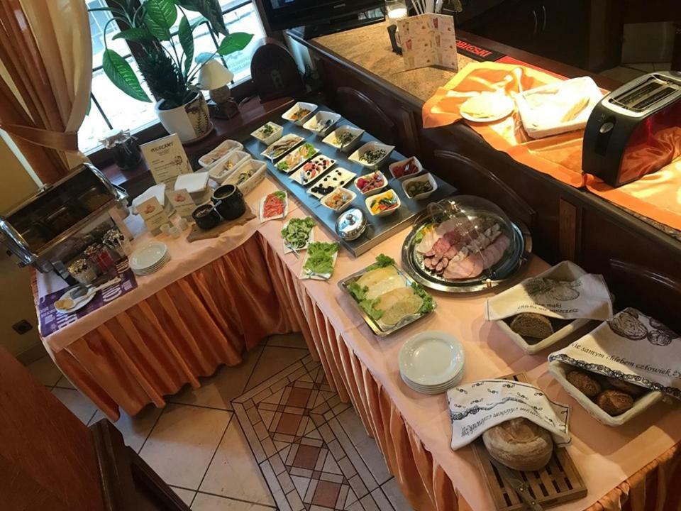 Hotel Restauracja Podzamcze Szczecin Dış mekan fotoğraf