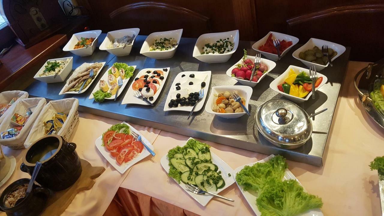 Hotel Restauracja Podzamcze Szczecin Dış mekan fotoğraf
